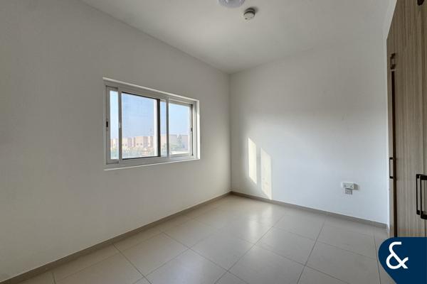 Cheapest on the Market | Single Row | Corner