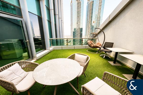 Vacant | Balcony | Fitted and Furnished