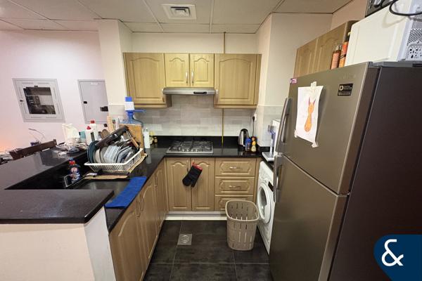 1 Bed | Balcony | Victory Heights View