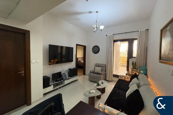 1 Bed | Balcony | Victory Heights View