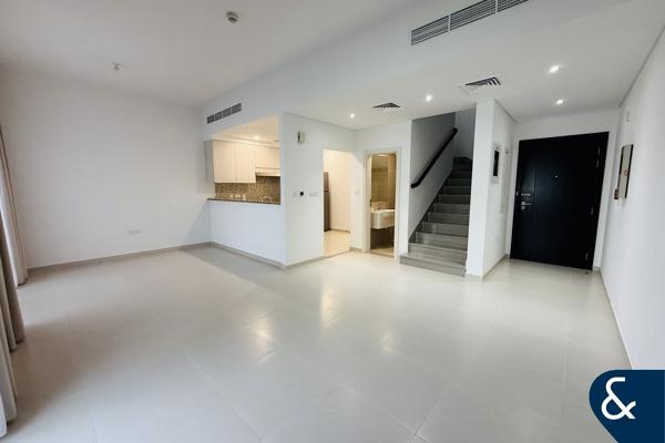 3 Bed + maid | Opposite Pool | Modern finish