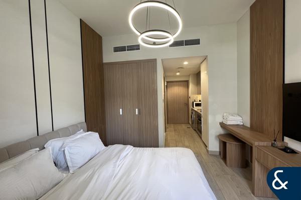 Modern Studio | Furnished | Vacant