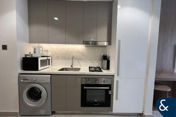 Modern Studio | Furnished | Vacant