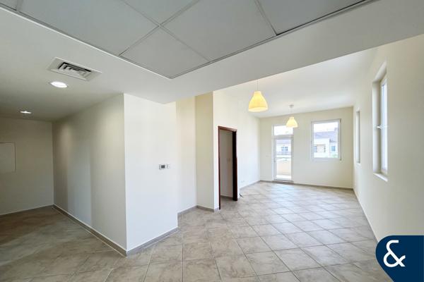 One Bedroom I Corner Unit I VOT I 982 SQFT