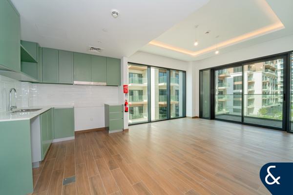 Park Views | Two Bed Corner Unit | Vacant