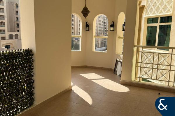 Upgraded | Park Facing | 2 plus Maids