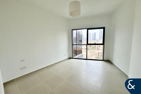 Burj Khalifa View | VOT | Close to Park