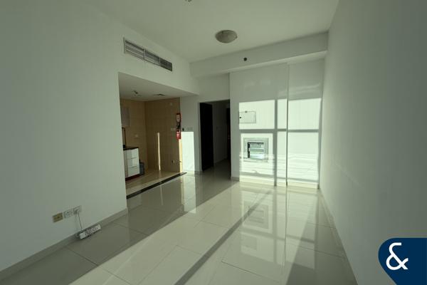 Spacious Studio | Unfurnished | Vacant