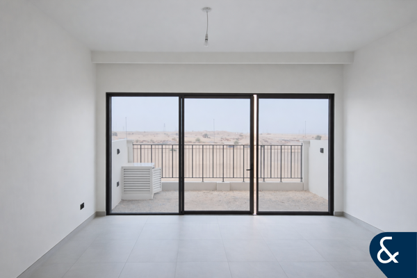 Desert Backing | Single Row | Peaceful Plot