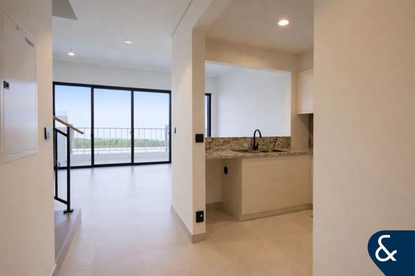 Desert Backing | Single Row | Peaceful Plot