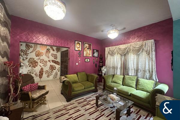 Type 2E | Lake Backing | Close to Shops