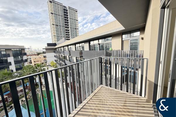 Studio | Luxury Living | Prime Location