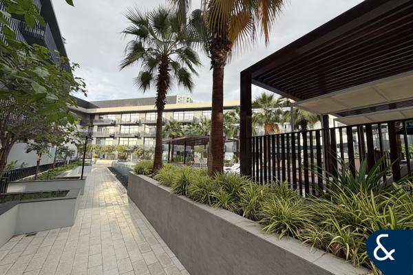 Studio | Luxury Living | Prime Location