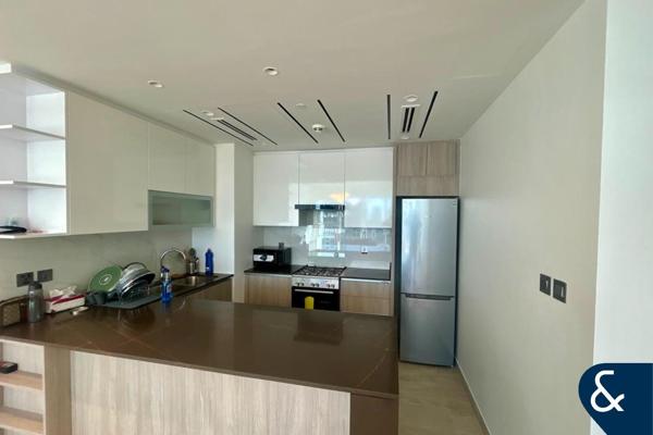 1 Bed + Study | High Floor | Lake Facing