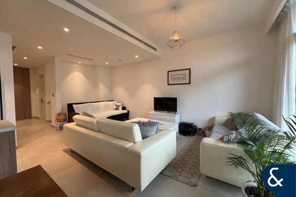 Single Row | Park Backing | Rare Location