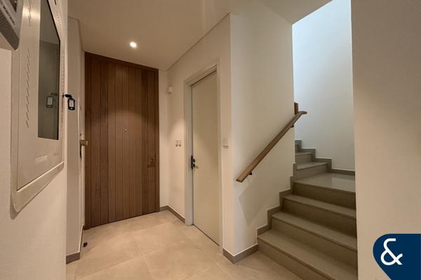 Single Row | Park Backing | Rare Location