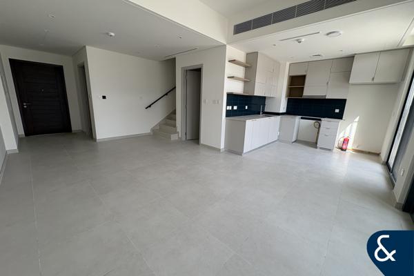 Near Amenities | Vacant | Prime Location