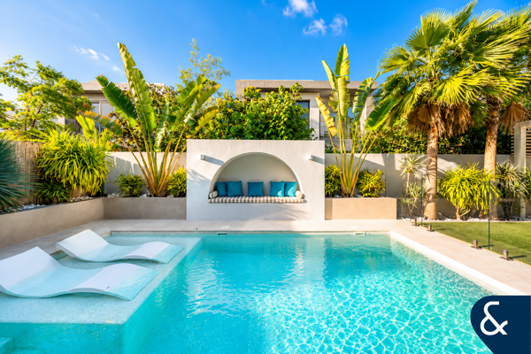 Fully Upgraded | Extended BUA | Private Pool