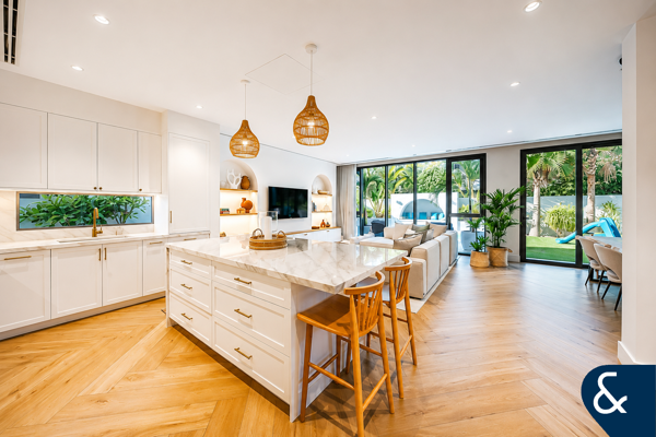 Fully Upgraded | Extended BUA | Private Pool