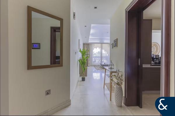 Spacious 1 Bed | Sea View | Furnished |