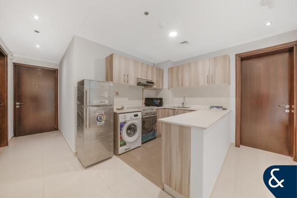 Spacious 1 bedroom | Rented | Canal View