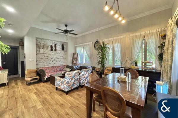 Single Row | Closed Kitchen | VOT | 3 Bed