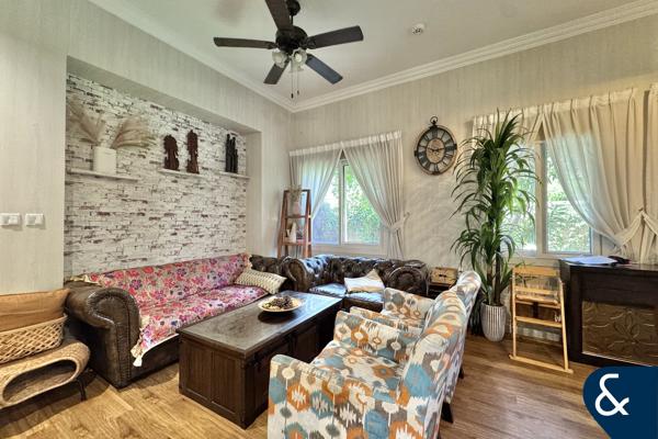 Single Row | Closed Kitchen | VOT | 3 Bed