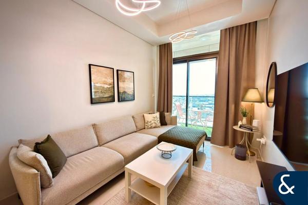 Burj + Sea View | High Floor | One Cheque
