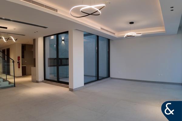 Brand New | Next to Arbor | Family Home