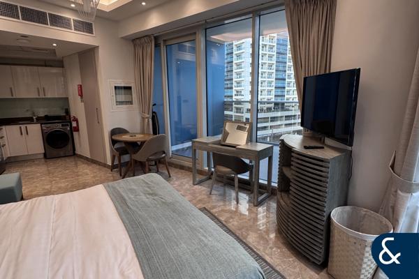 Studio | All Bills | Flexible cheques