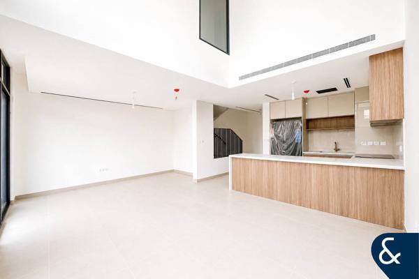 Al Ranim 6 | 4 bed + Maids | Next to Pool