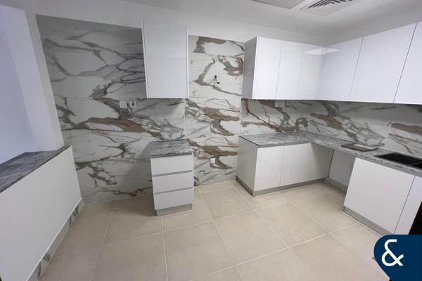 Villa | Large living | 5 bed + Maids