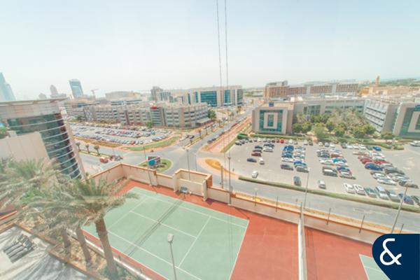 1 Bedroom | Vacant | Spacious | 876 sq ft