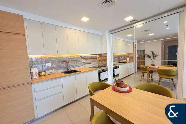Upgraded Kitchen | Vacant | Sunset Views