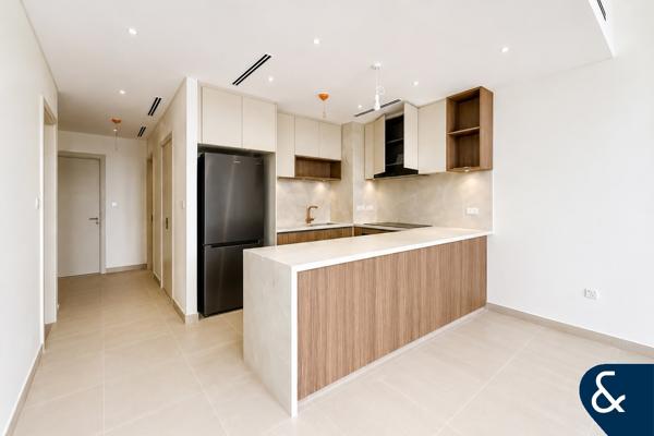 3 Bed G+2 | Pool and Park Backing | View Now