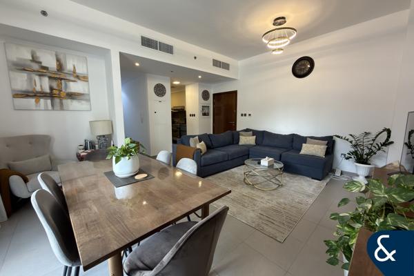 Exclusive | Pool View | Well Maintained