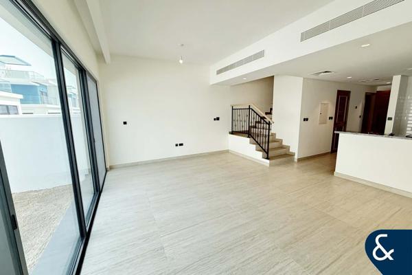 Near Parks | Vacant | Vastu | 2 x Units