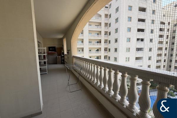 LARGE 2 BEDROOM | POOL FACING | VACANT NOW