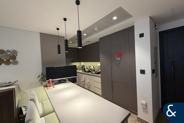 Large Layout  | Unfurnished | One Bedroom