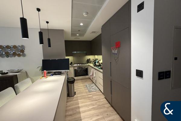 Large Layout  | Unfurnished | One Bedroom