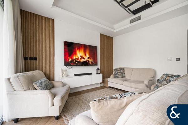 Upgraded | Great Condition | Huge Plot