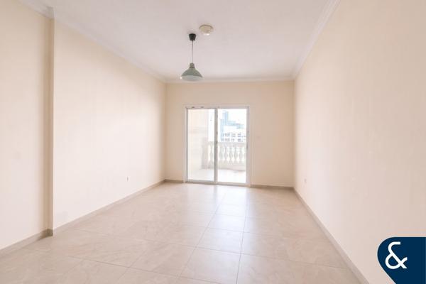 Studio | Unfurnished | Vacant | Balcony