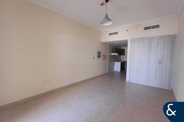 Studio | Unfurnished | Vacant | Balcony