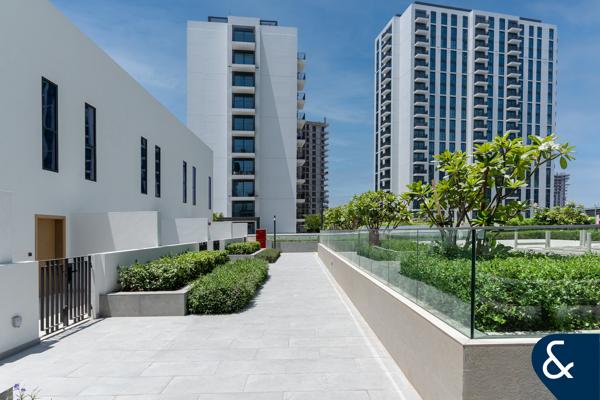 Duplex | Spacious Open Plan | Rare Unit