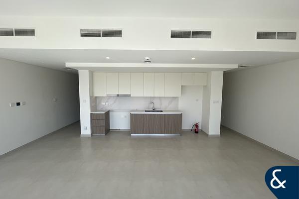 Landscaped Garden | Middle Kitchen | 3 Bed