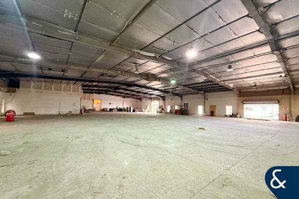 Warehouse | Vacant | Ample Car Parking