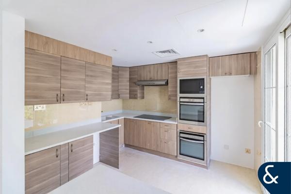 Upgraded | Back To back | Converted 3 Bed