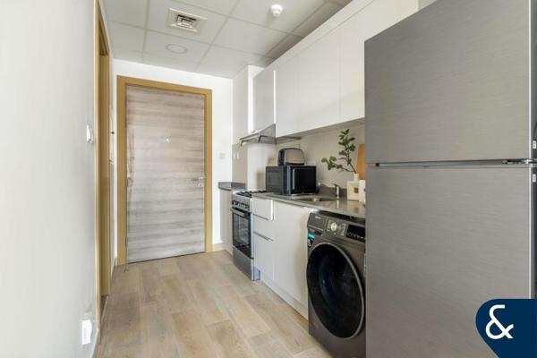 Furnished Studio |  Modern | High floor