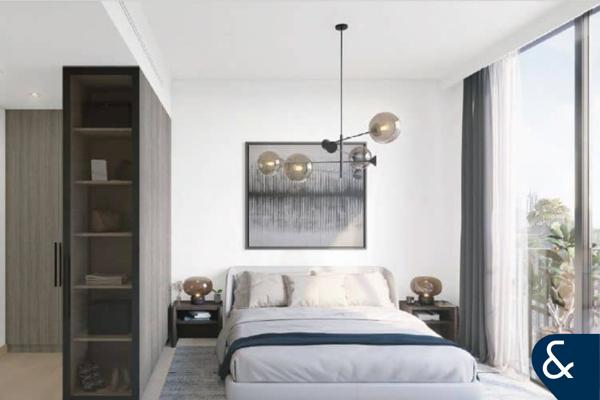 Ellington | High Roi | Luxury | Brand new!