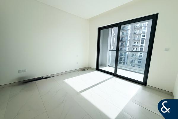 Sanctuary Views | 1+Study | Vacant